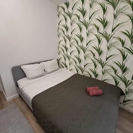 Lesny Taras Nad Zalewem Zegrzynskim W Serocku Lux Apartamento Serock